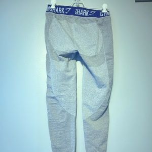 Gym shark grey low rise leggings